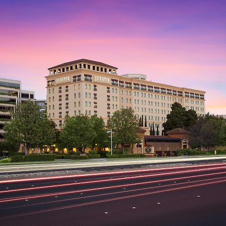 Juniper Hotel Cupertino, Curio Collection By Hilton Buitenkant foto