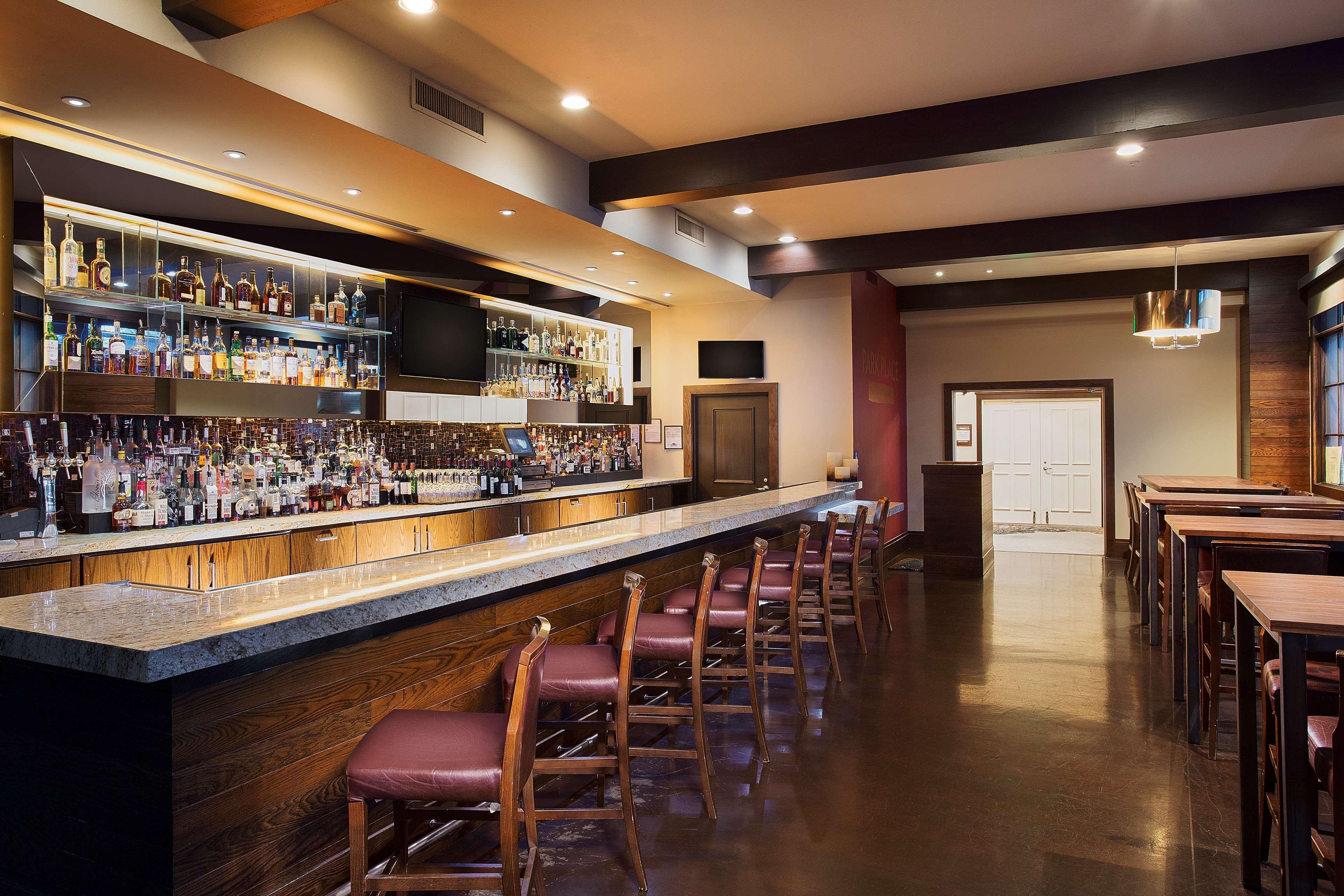 Juniper Hotel Cupertino, Curio Collection By Hilton Buitenkant foto