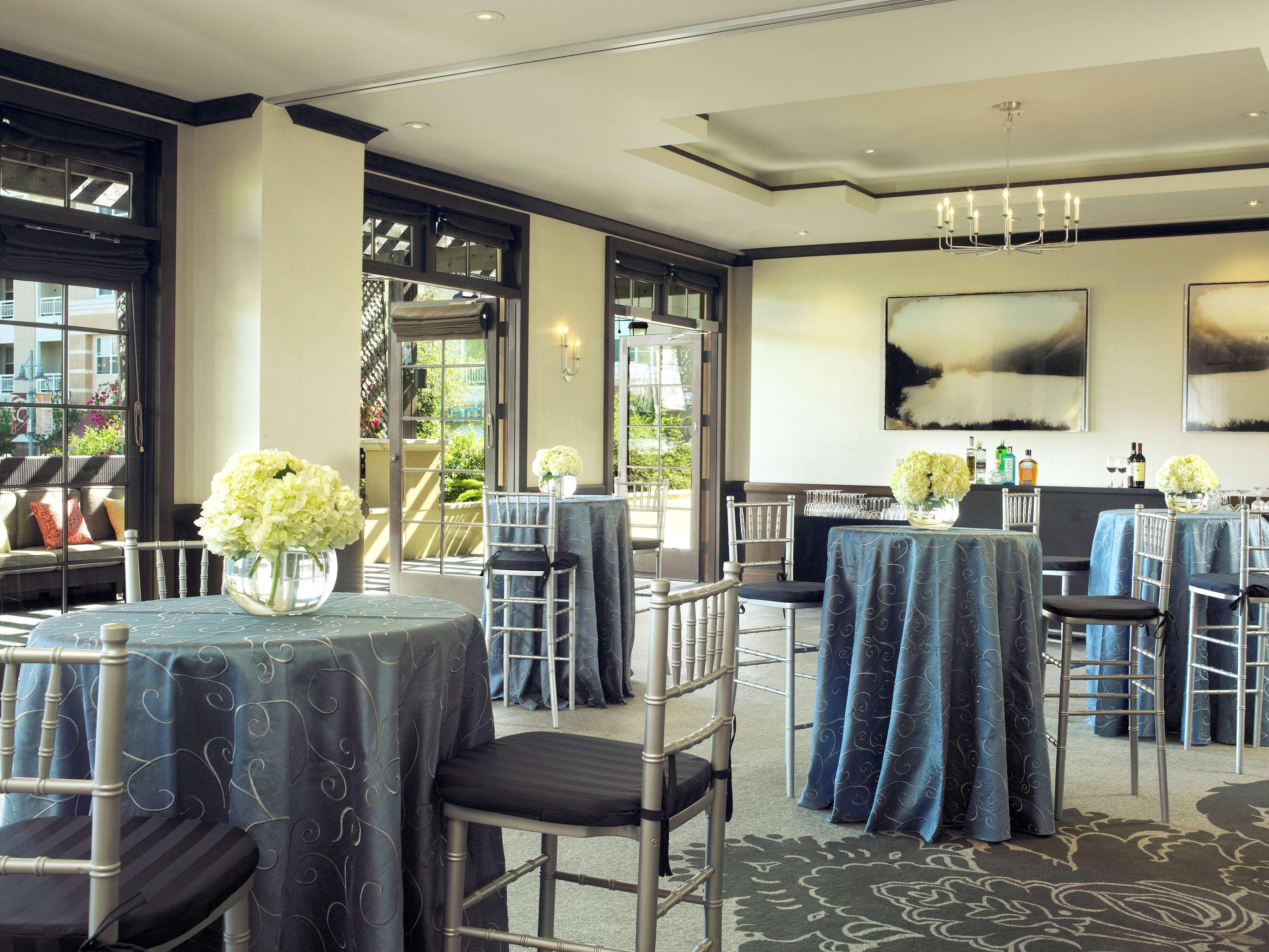 Juniper Hotel Cupertino, Curio Collection By Hilton Buitenkant foto