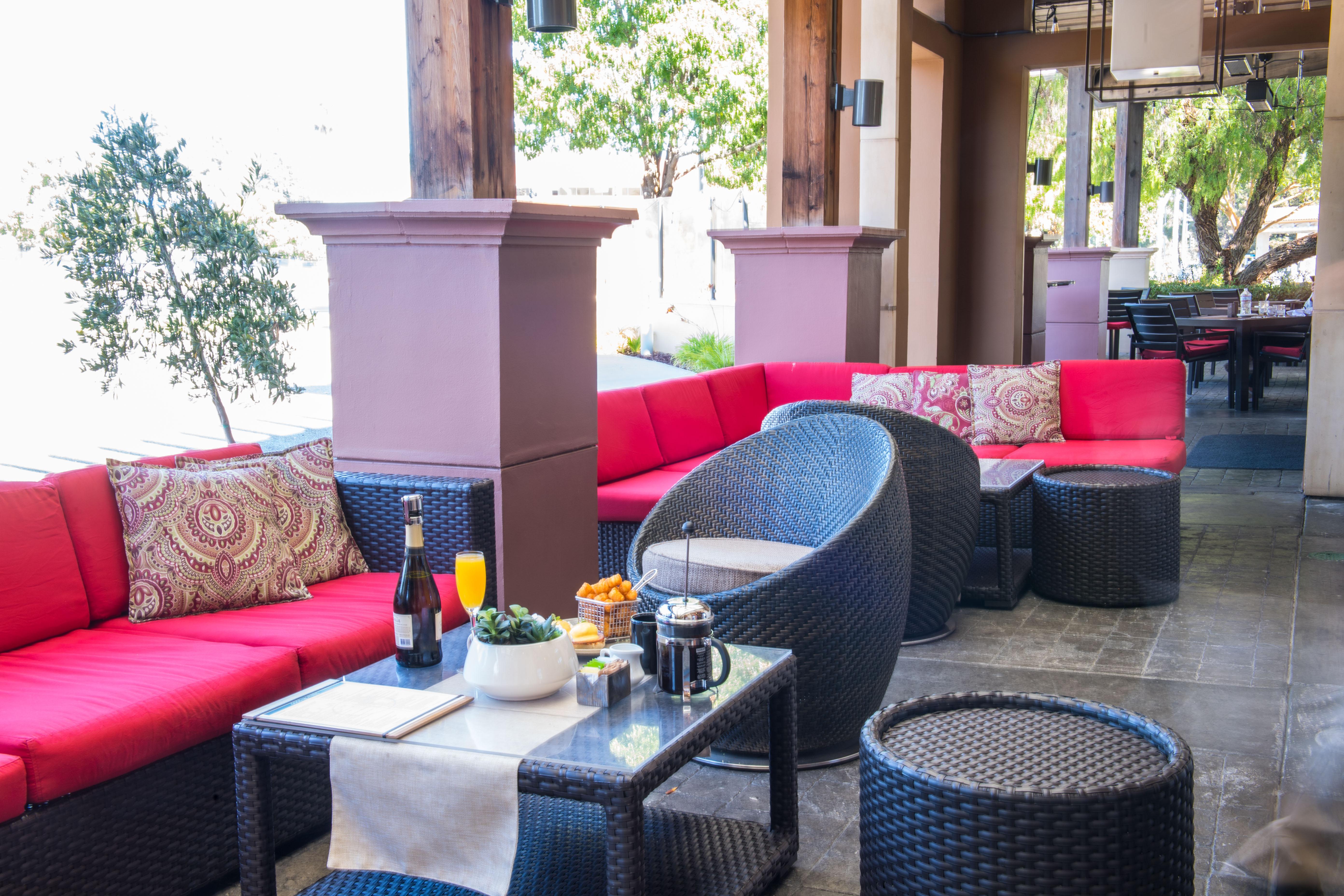 Juniper Hotel Cupertino, Curio Collection By Hilton Buitenkant foto
