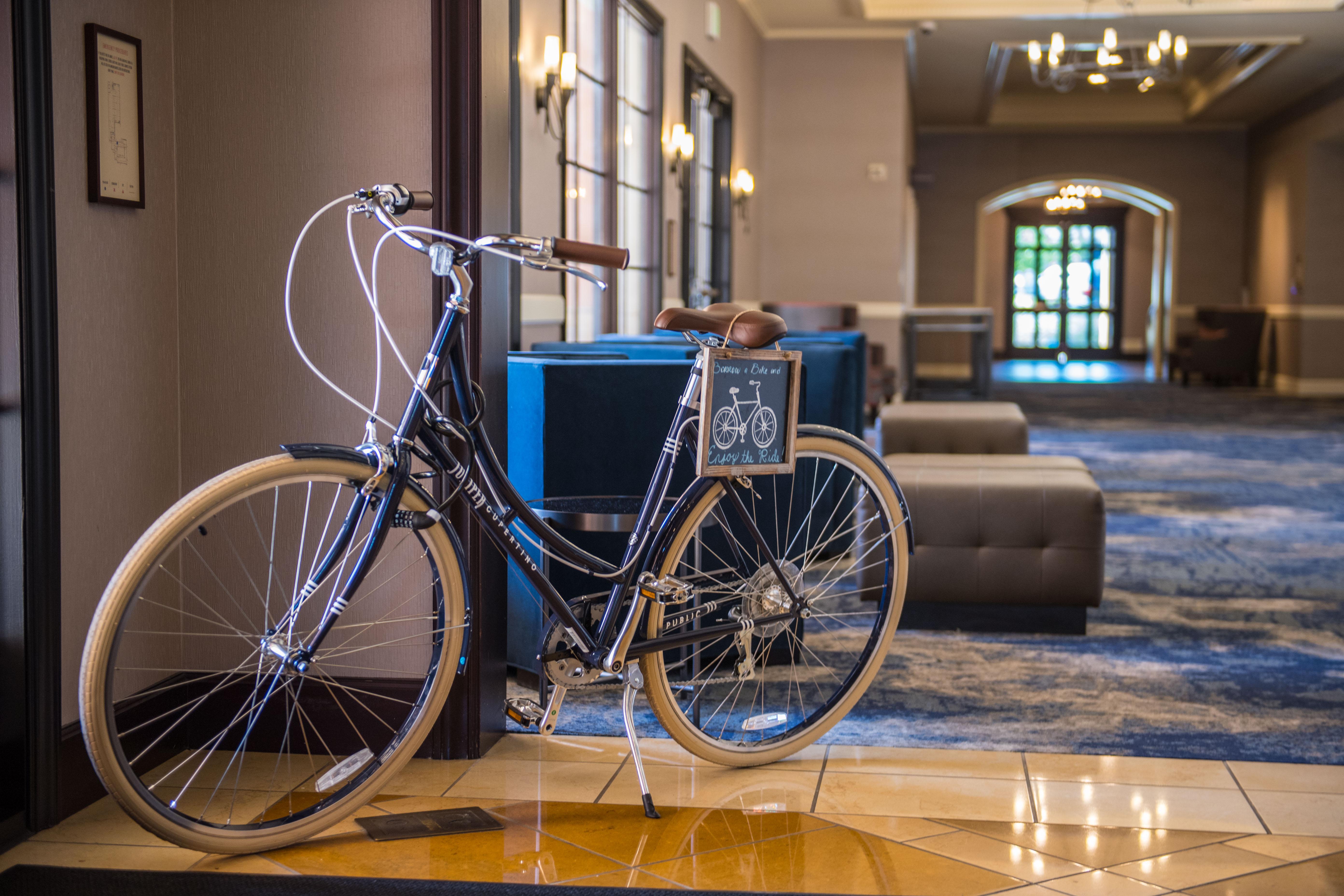 Juniper Hotel Cupertino, Curio Collection By Hilton Buitenkant foto